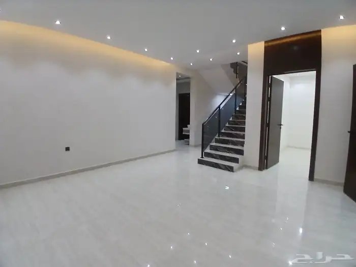 تاون هاوس بوابه طويق مليون 50 6