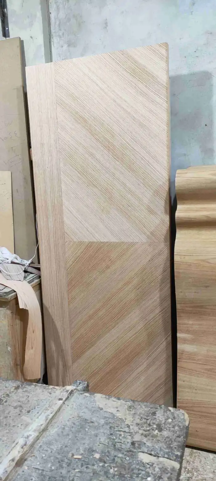 نجار الخميس 0