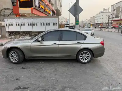 BMW 318 i 2018 index
