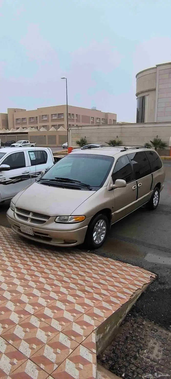 دودج كارافان 5