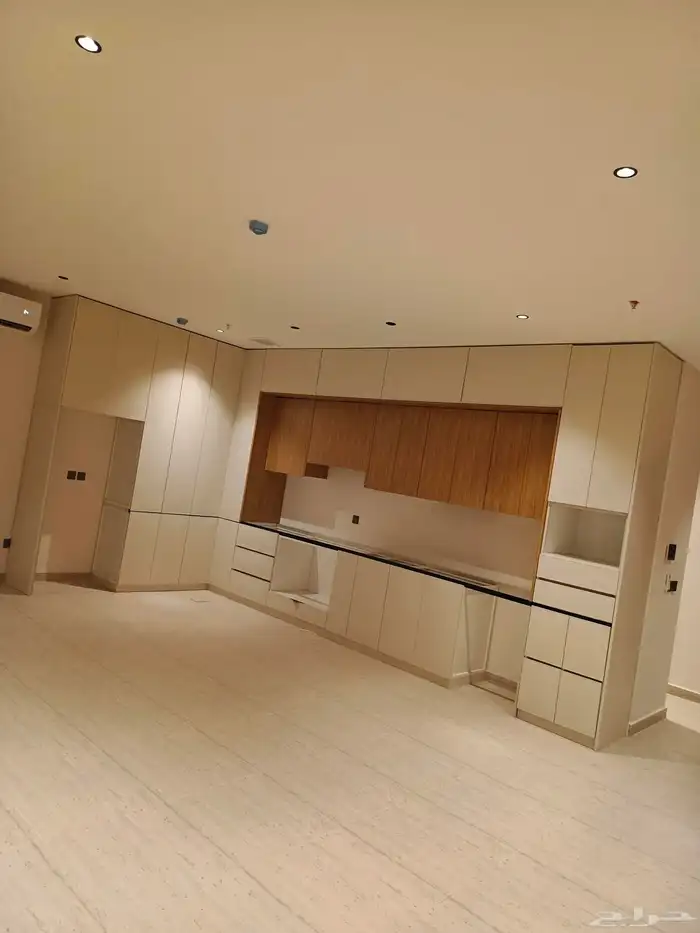 مطبخ تفصيل صاج الماني رفوف اربعه ملي رخام صناعي وجلقسي مفصلا 0