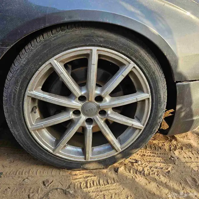 اودي a4 قطع غيار تشليح 12