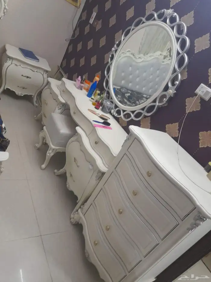 عفش للبيع استخدام ممتاز سرعة البيع 3