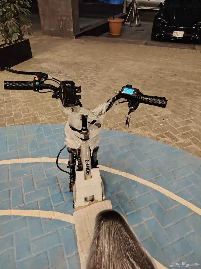 اسكوتر كهربائي 1