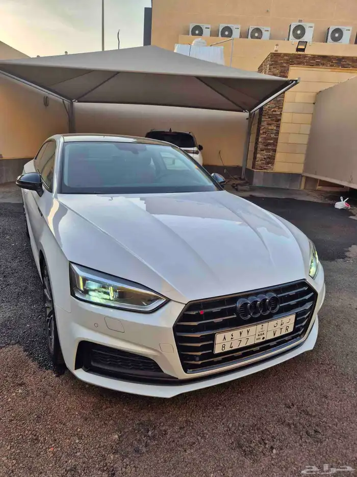 للبيع اودي A5 كوبية 2018 نظيفة جدا 5