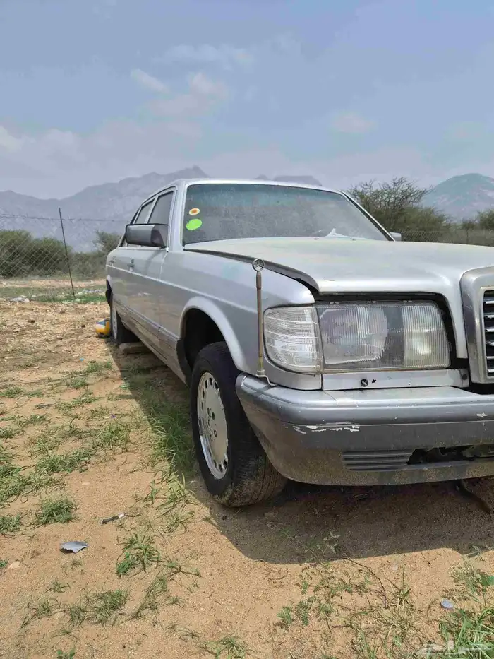 بنز560 نظيف للبيع او البدل واقبل مقاطيع 0