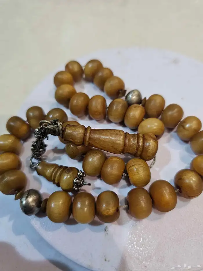 سبحه زراف ( وحيد قرن ) اشقر 1