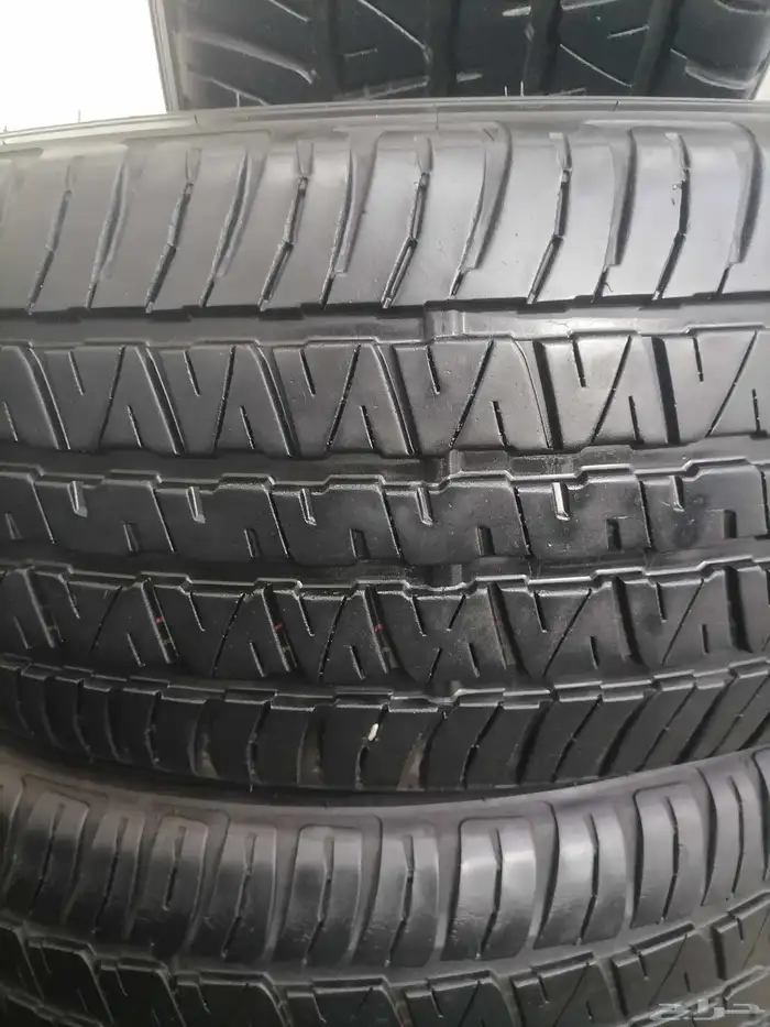 كفرات مستخدم نظيف دلوب جيب 265 55 20 تاريخ جديد 4