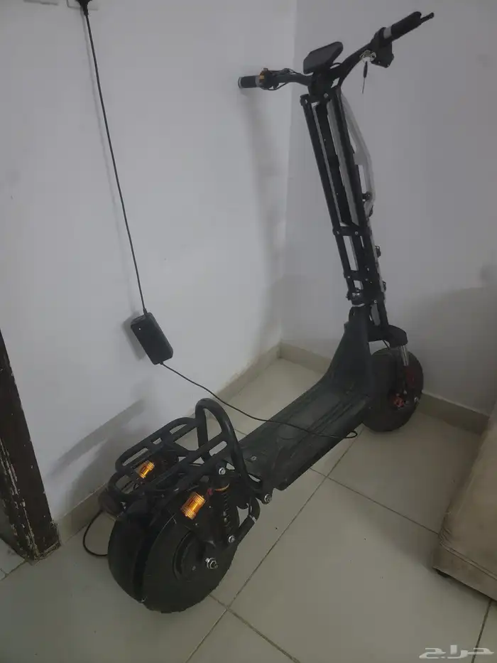 سكوتر العملاق 0