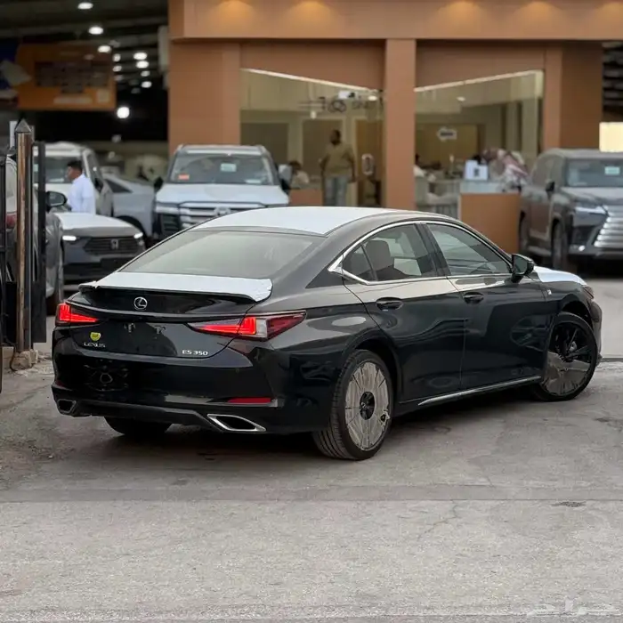 لكزس ES 350 FF SPORT 2025 7