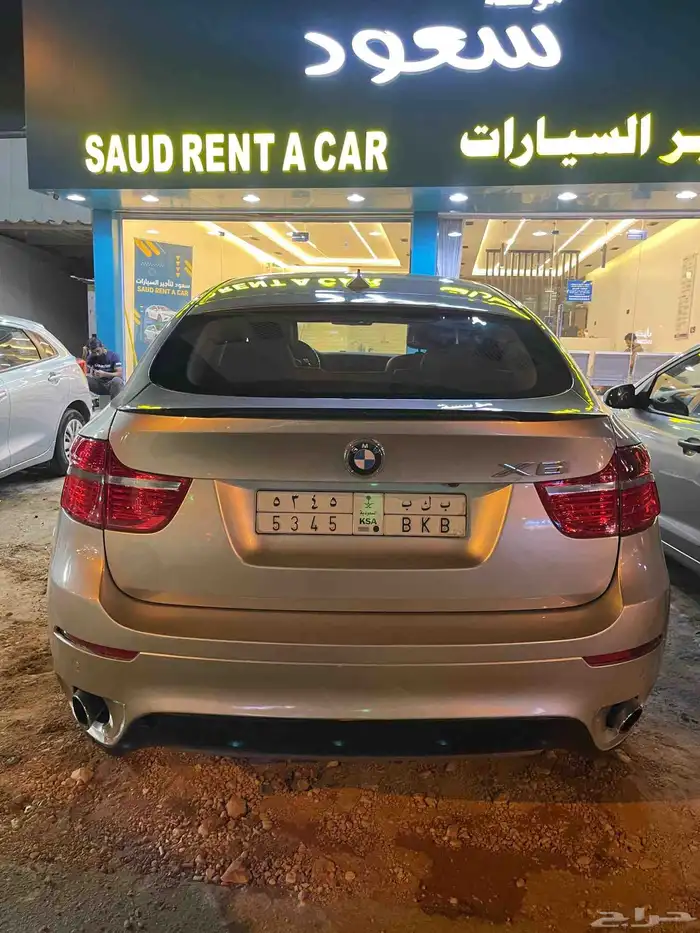 بي أم دبليو 9