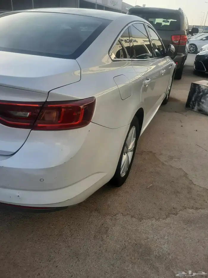 رينو تالسمان 2017 نص فل 8