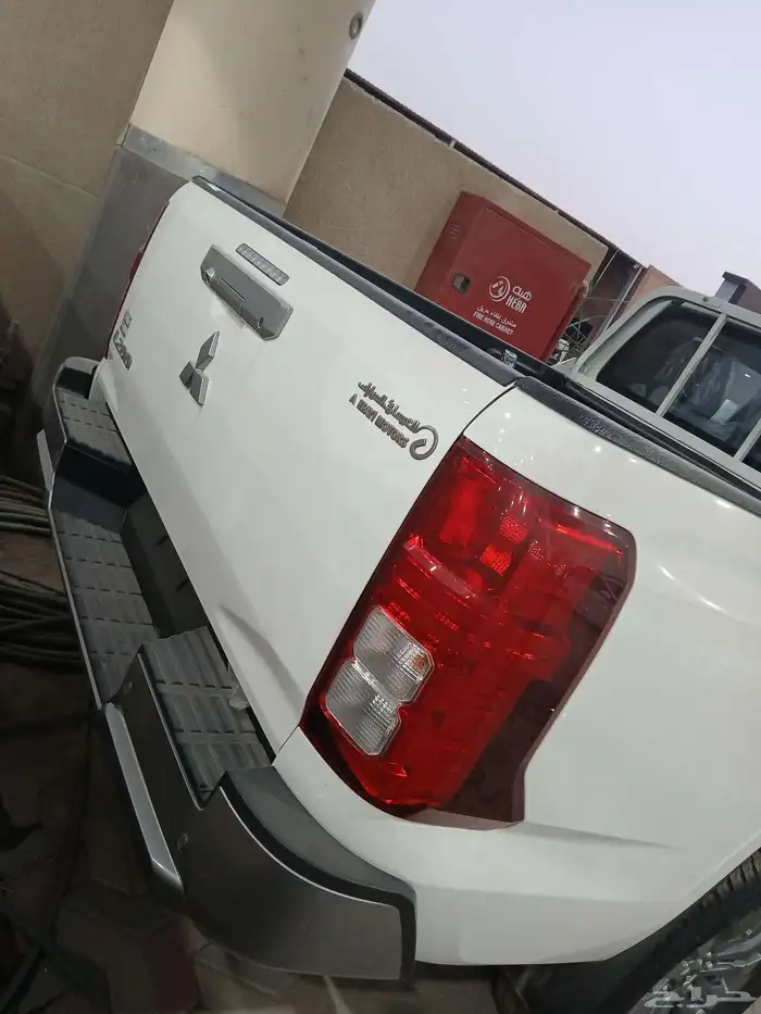 ميتسوبيشي L200 2