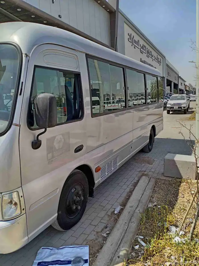 باص هيونداي 5