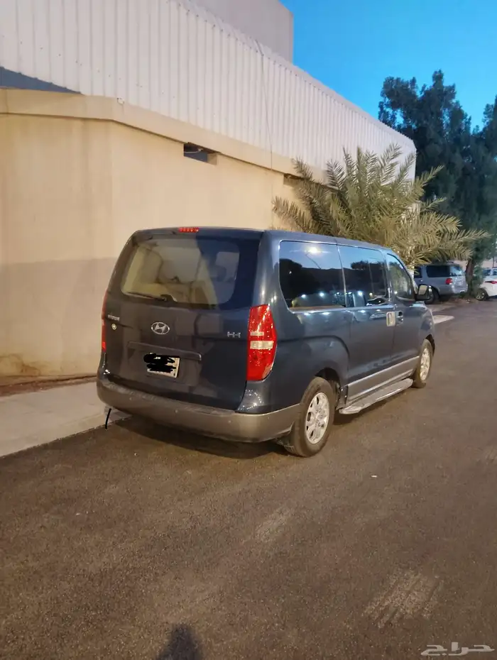هيونداي H1 2012 4