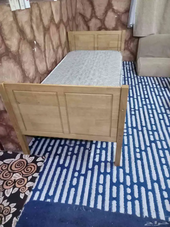 سرير عرض متر خشب زان 0