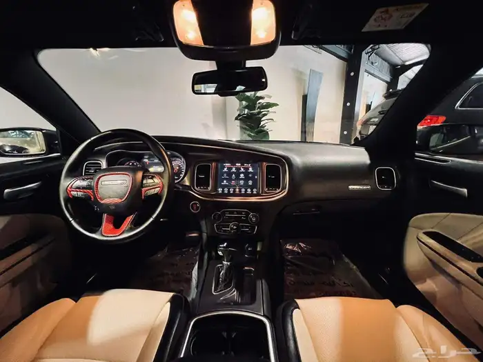 تشارجر 2018 V6 SXT PLUS بحاله ممتازه ماشاء الله 4