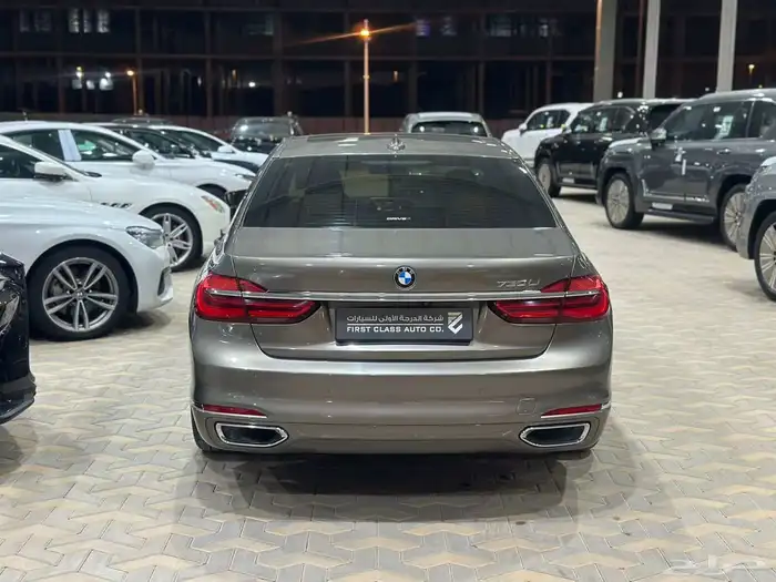 بي أم دبليو Li 730 2018 6