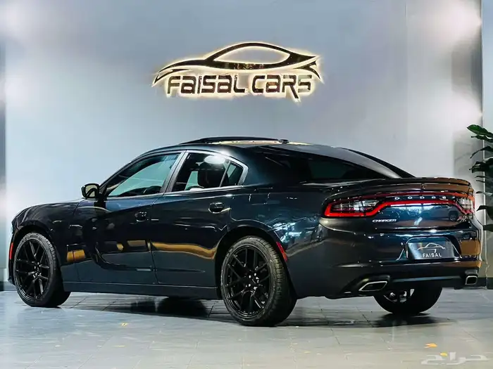 تشارجر 2018 V6 SXT PLUS بحاله ممتازه ماشاء الله 14