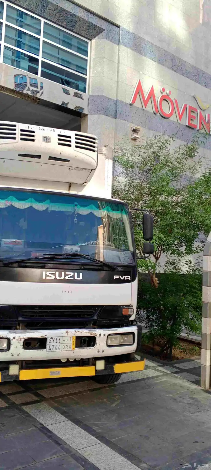 لوري ايسوزو 2008 FVR 2