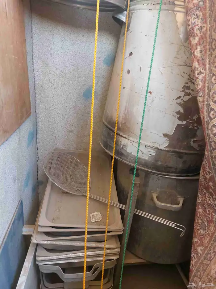 ادوات مطعم الألمنيوم 2قدر منتو وحد 5 ساخنات وحد قدر حفظ اكل 1