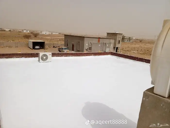 متخصصون في أنظمة العوازل الحديثه 3