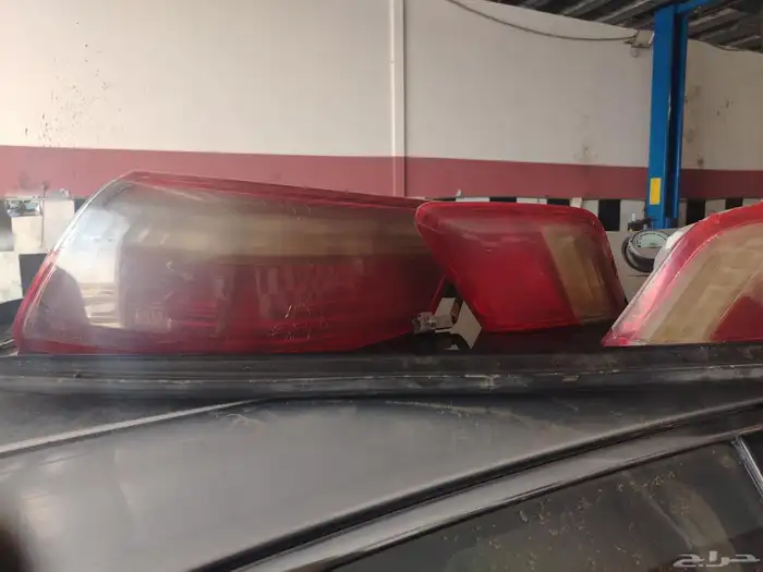 الصطبات خلفي كامري 1