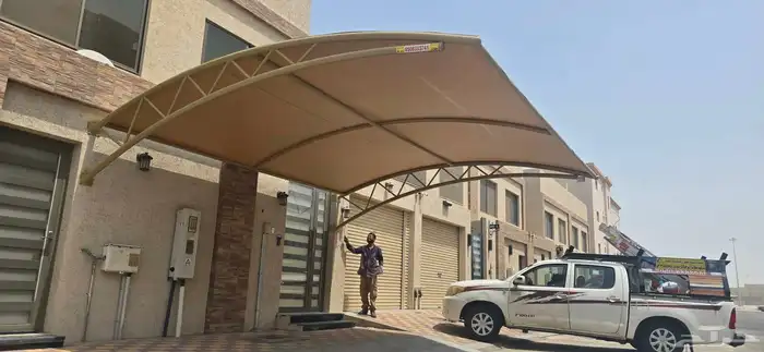 مظلات سيارات تركيب سواتر تركيب برجولات ساندوتش بانل غرف 3