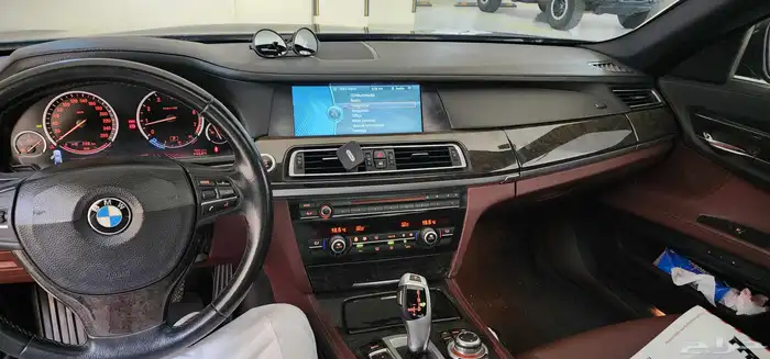 بي ام دبليو 730 ستة سلندر نظيف جدا 4