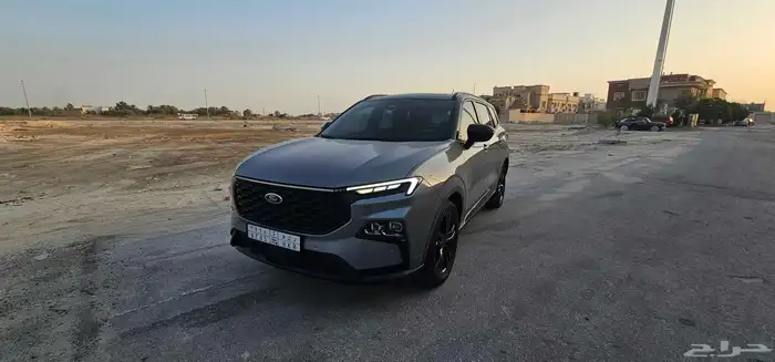 فورد تيروتوري 2024 بلاتينيوم بلاك اديشن 0