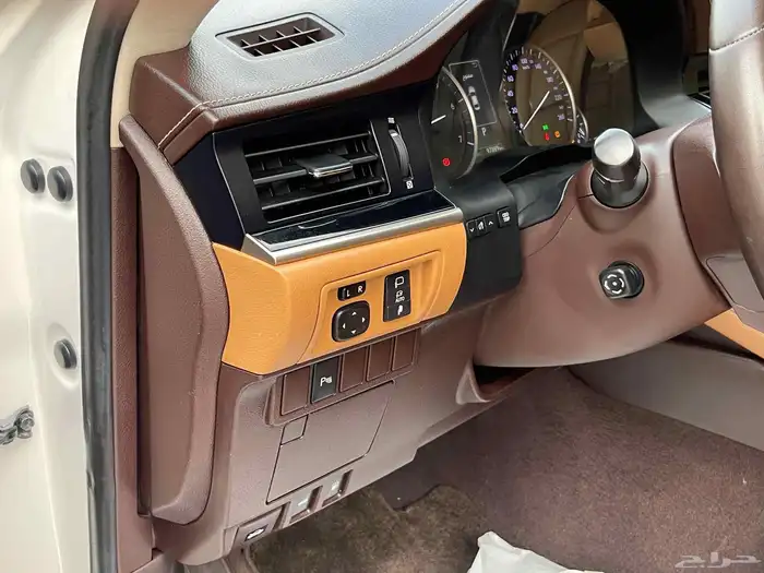 لكزس ES350 2018 فل سعودي 12