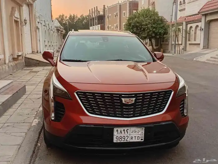 كاديلاك xt4 2019 6