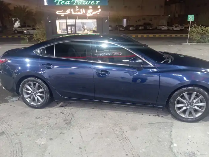 سياره مازدا موديل 2022 الممشى 181 قير ماكينه على الشرط 2