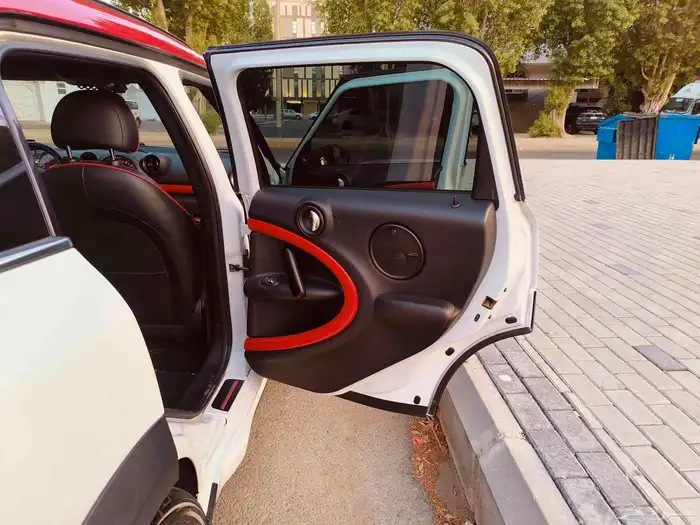 ميني كنتري مان MINI COUNTRYMAN (JCW) 2015 27