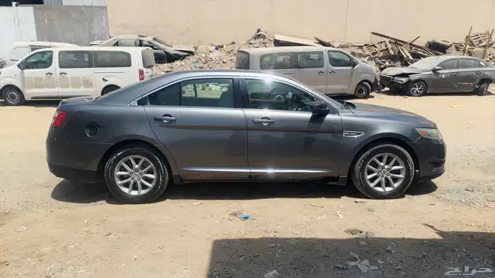فورد تورس موديل 2015 تشليح قطع غيار 0