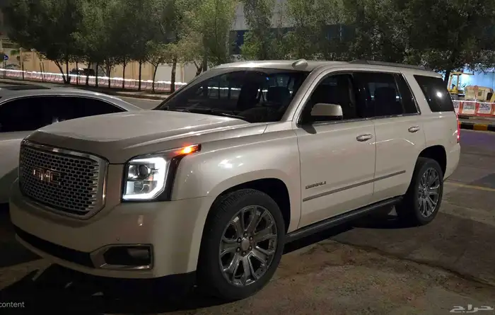 جي ام سي يوكن دينالي 2015 GMC Yukon Denali 2015 1