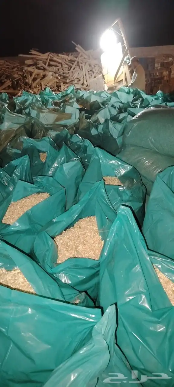 نشارة دواجن متوفر 4000 كيس 1