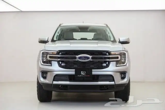 Ford Everest XLS 2025 0