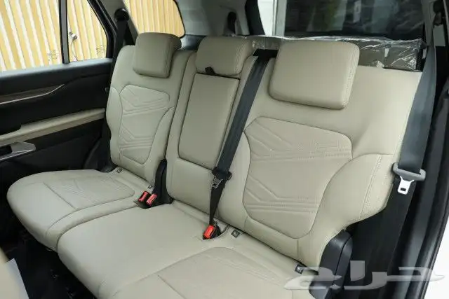 Ford Everest XLS 2025 6