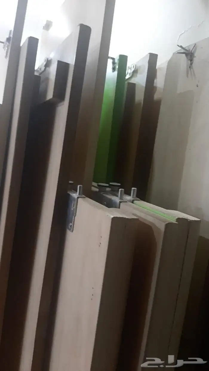 غرفه أطفال اثنين سرير ودولاب كبير 4