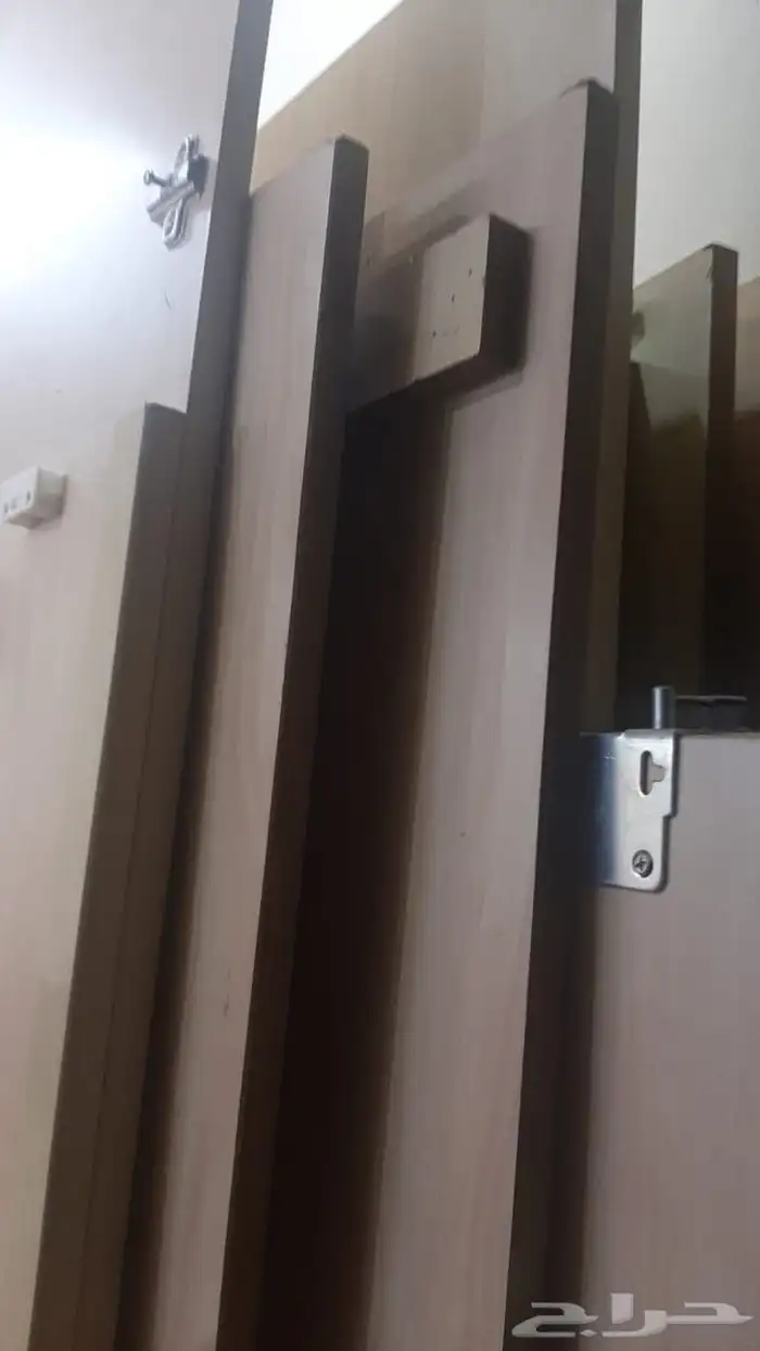 غرفه أطفال اثنين سرير ودولاب كبير 6