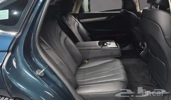 جنسس جي 80 GENESIS G80 2025 17