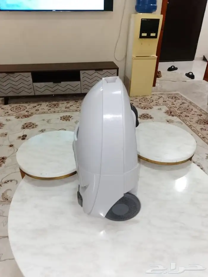 مكنسه كهربائيه هيتاشي جديده استعمال بسيط جدا 2