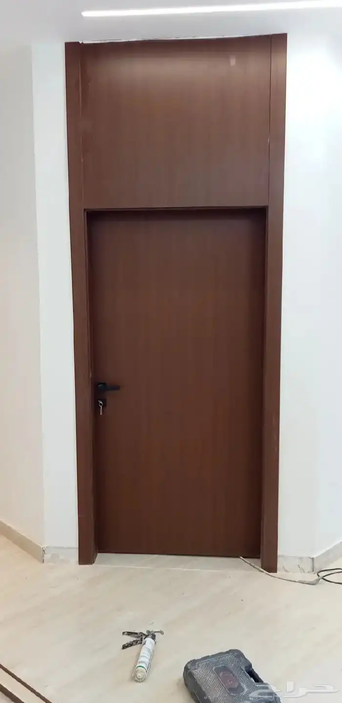 فني تركيب ابواب بي سي 16