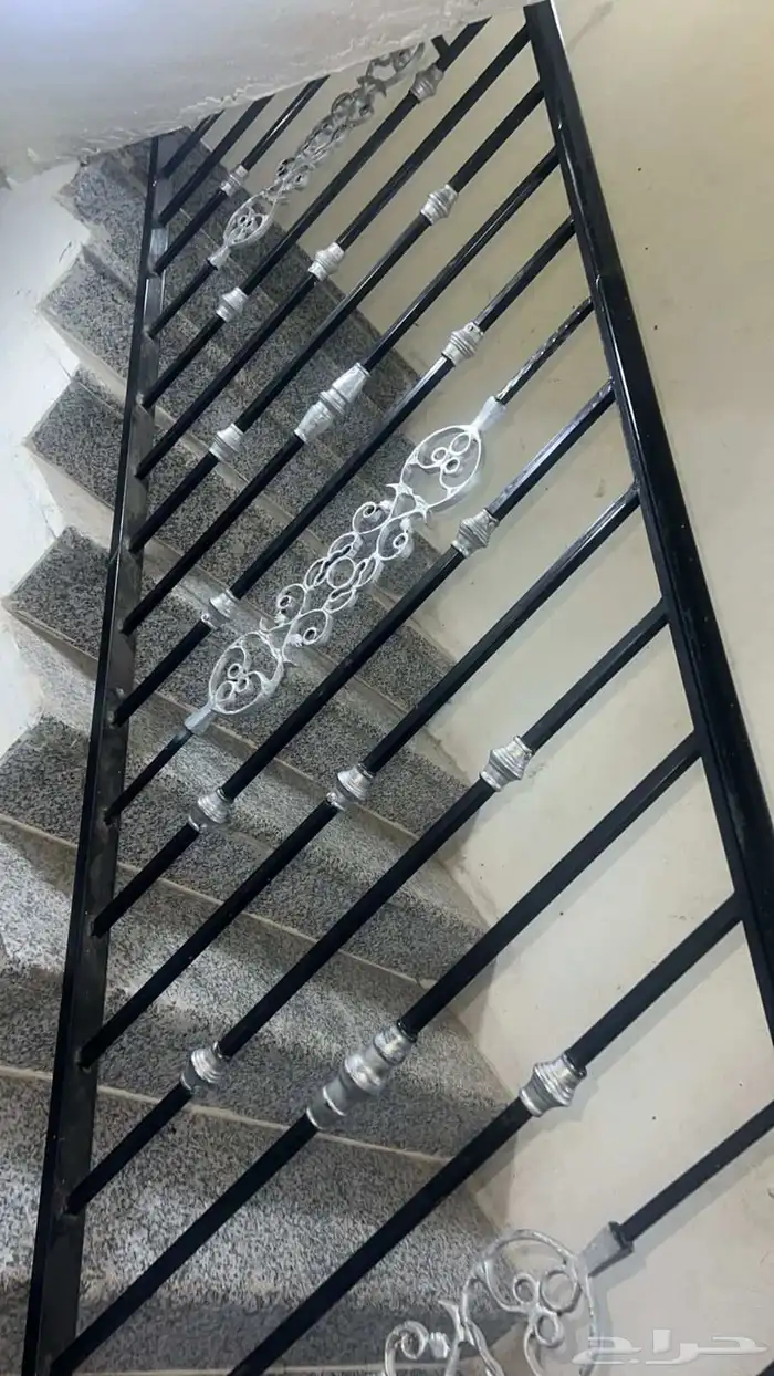 حداد ابوب شبكيك حديد زيجاج سكريت ابوب دكيور حديد قرمت 2