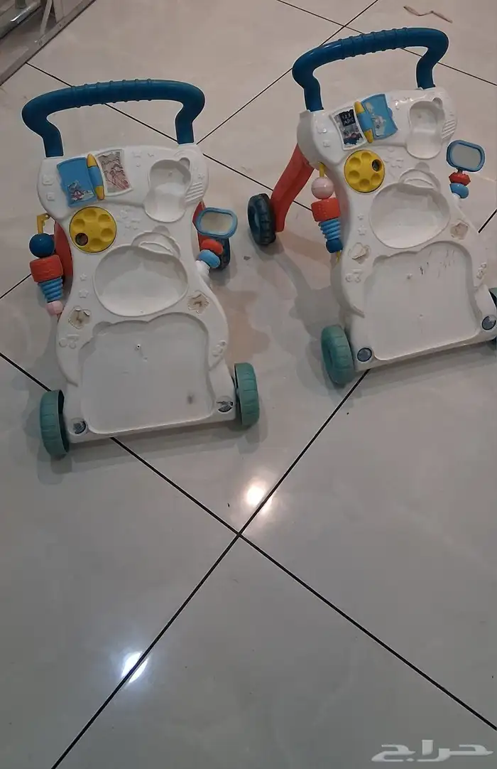 مشاية اطفال 0