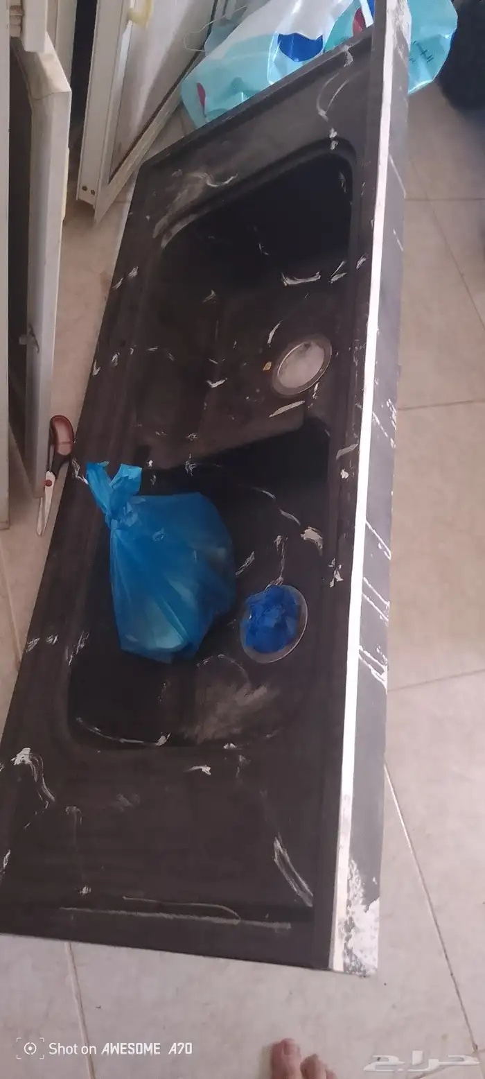 لبيع مطبخ جديد لم يستعمل الي الان على سوم 3