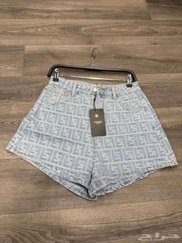 عطورت ومكياج واكسسوارات وملابس وشنط 16