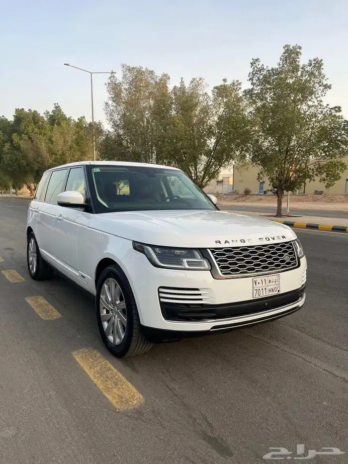 رنج روفر فوج لارج ( L ) 2020 ( بحالة ممتازة ) 3