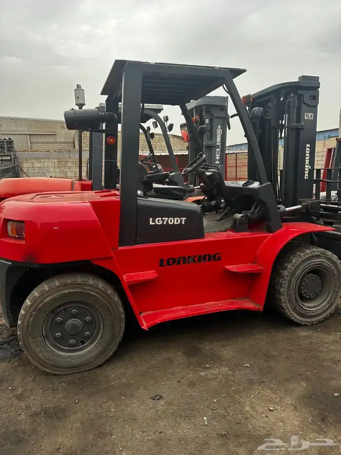 رافعه شوكيه سكين فوركليفت للايجار في جده 2